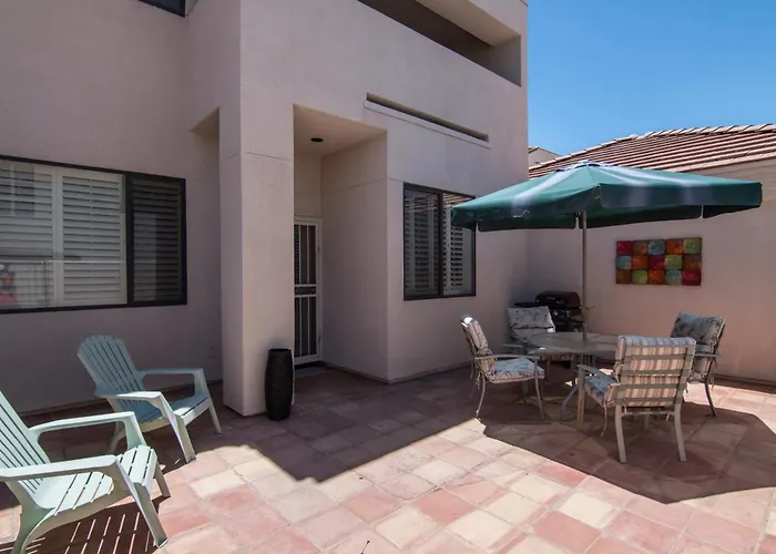 1st Flr, Enclosed Patio, Mercado Shops, Walkable Holiday home