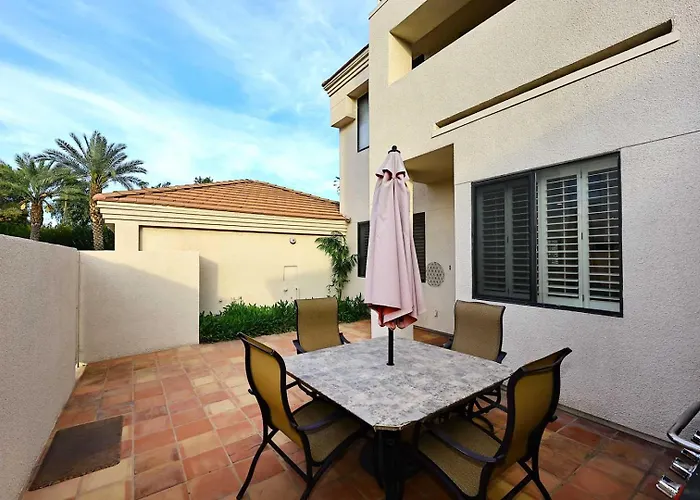 1st Flr, Enclosed Patio, Mercado Shops, Walkable